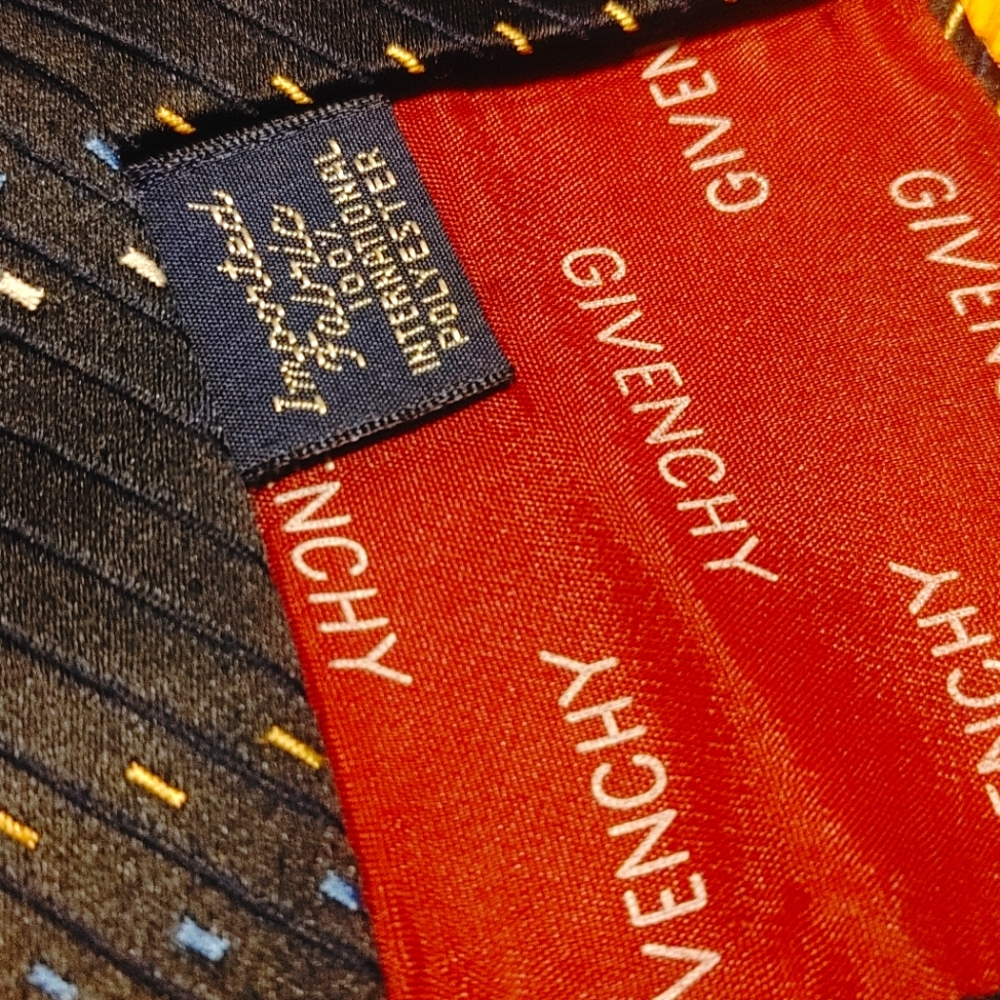 Givenchy tie